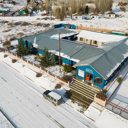 Matices Hostel Terminal El Calafate Bagian luar foto